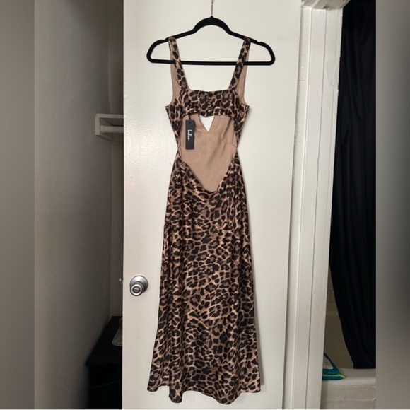 Leopard print v neck midi dress XS - Picture 6 of 7